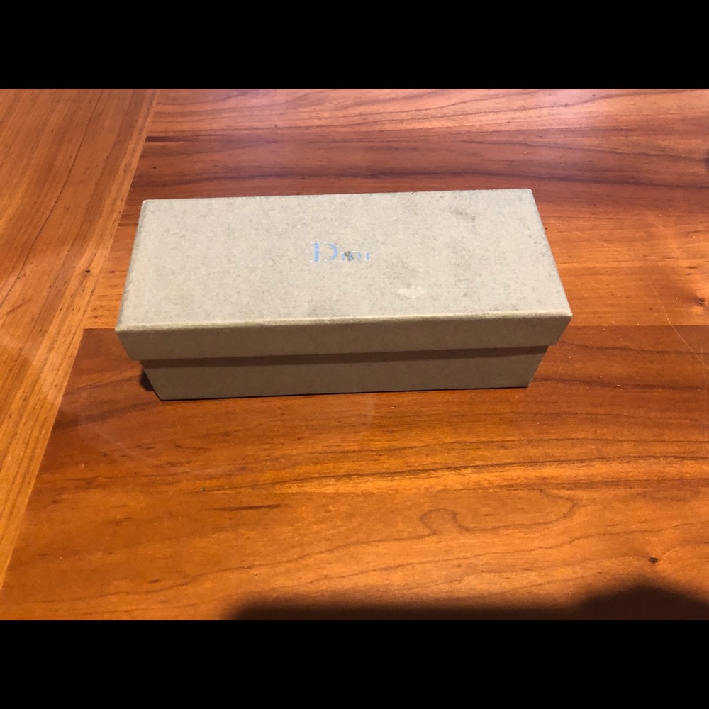 Christian Dior Tortoise Sunglasses - Picture 6 of 8